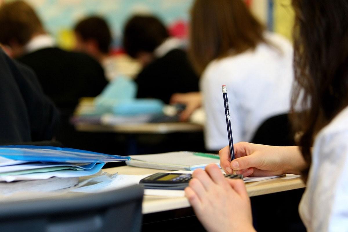 Upaljen crveni alarm: Škola koja je imala 920 đaka, sad nema ni 100