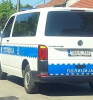 policija