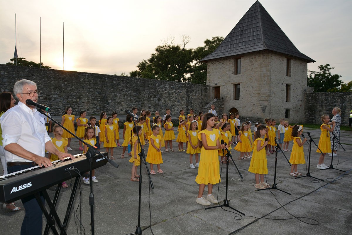 Muzička čarolija na Kastelu: Tradicionalni koncert “Vrapčića” 8. jula