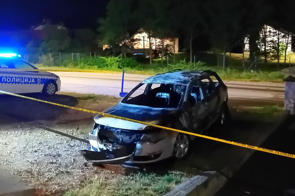 Gorio automobil narodnog poslanika Amira Hurtića (Foto)