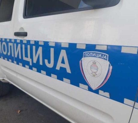 policija