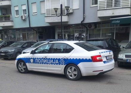 policija