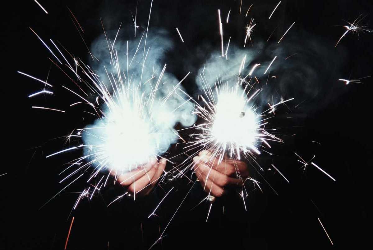 “Zaradili” prekršajne naloge zbog upotrebe pirotehničkih sredstava u Banjaluci