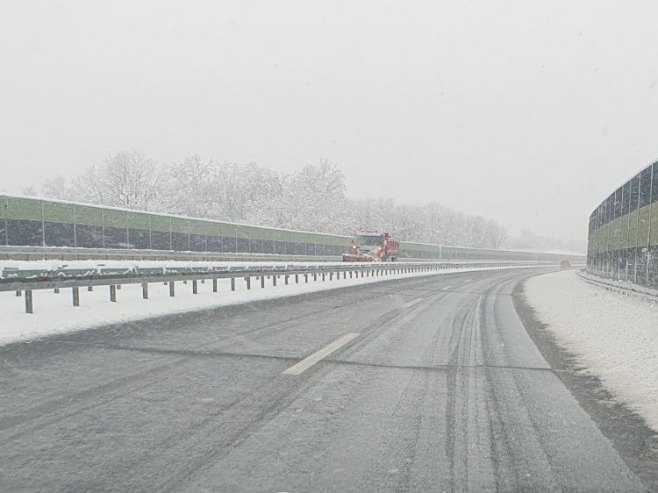 Autoputevi RS: Sve dionice prohodne, nema zastoja!