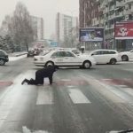 Puzao preko pješačkog