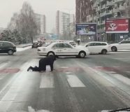 Puzao preko pješačkog