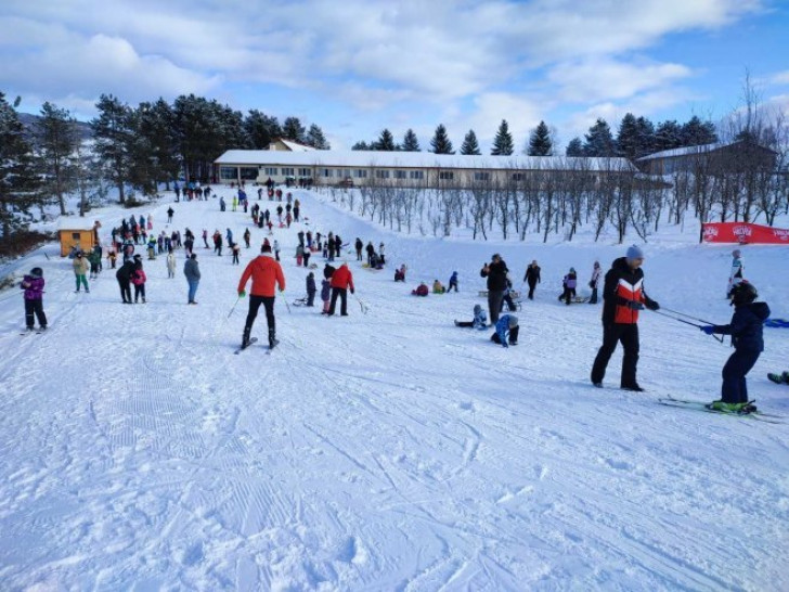 Otvoren Ski park Manjača (Foto)