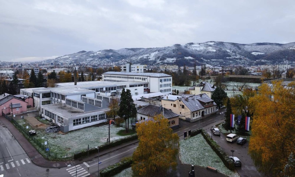 U Banjaluci snijeg pada: U ovom dijelu Srpske očekuju se pljuskovi