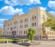 Banski dvor