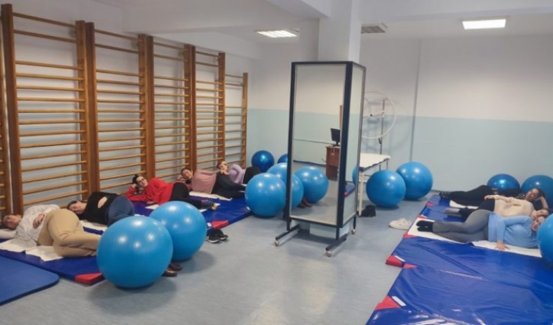 Dom zdravlja Banjaluka podsjeća: Besplatna škola za trudnice i roditeljstvo