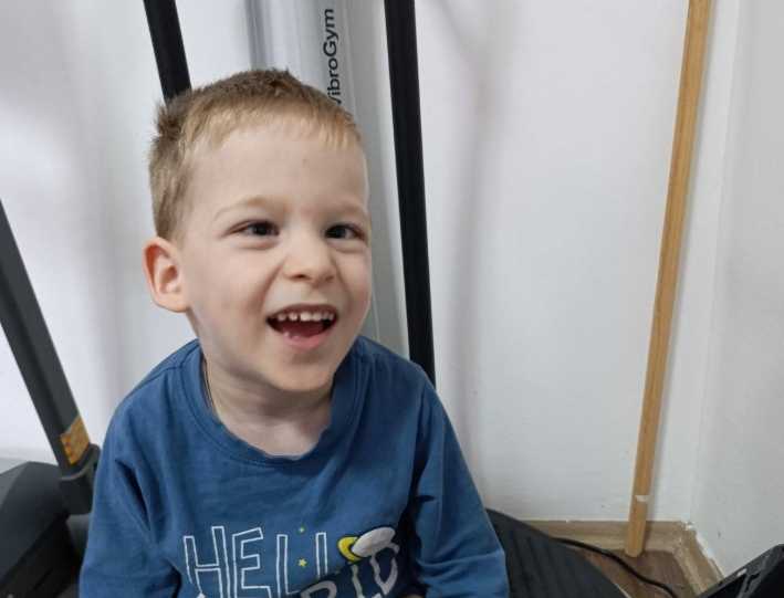 Pozovimo 17116: Maleni Petar iz Banjaluke treba našu pomoć