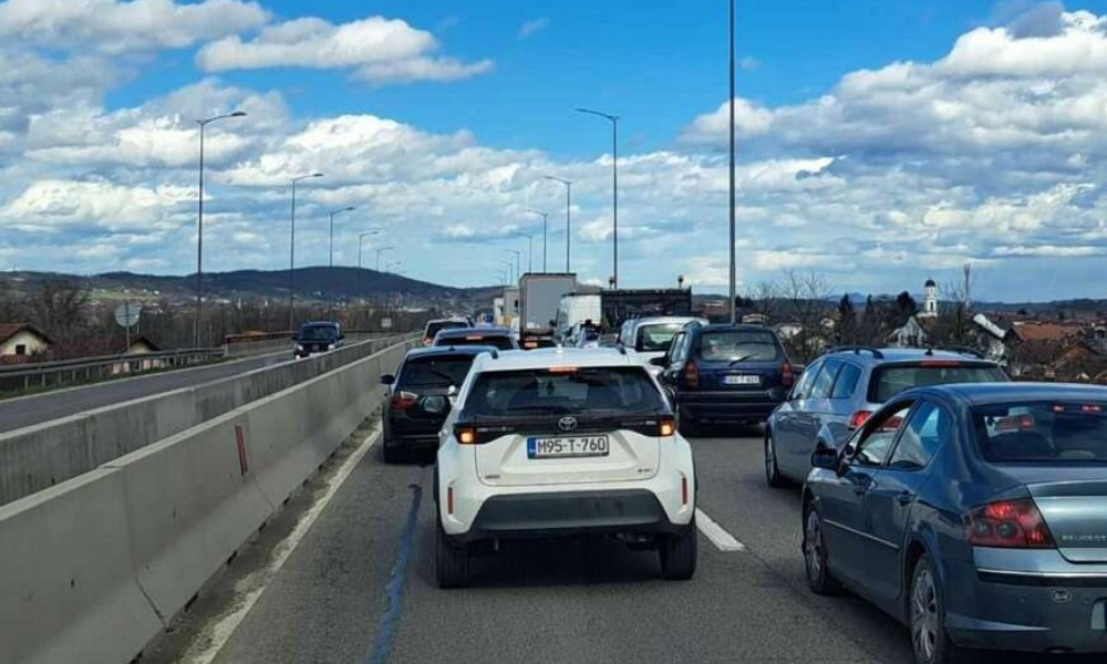 Banjalučka policija o udesu na brzoj cesti: Vozač pobjegao nakon nezgode