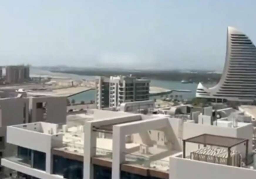 Evakuacioni let iz Dubaija sletio u Tivat: Među putnicima i državljani BiH i regiona