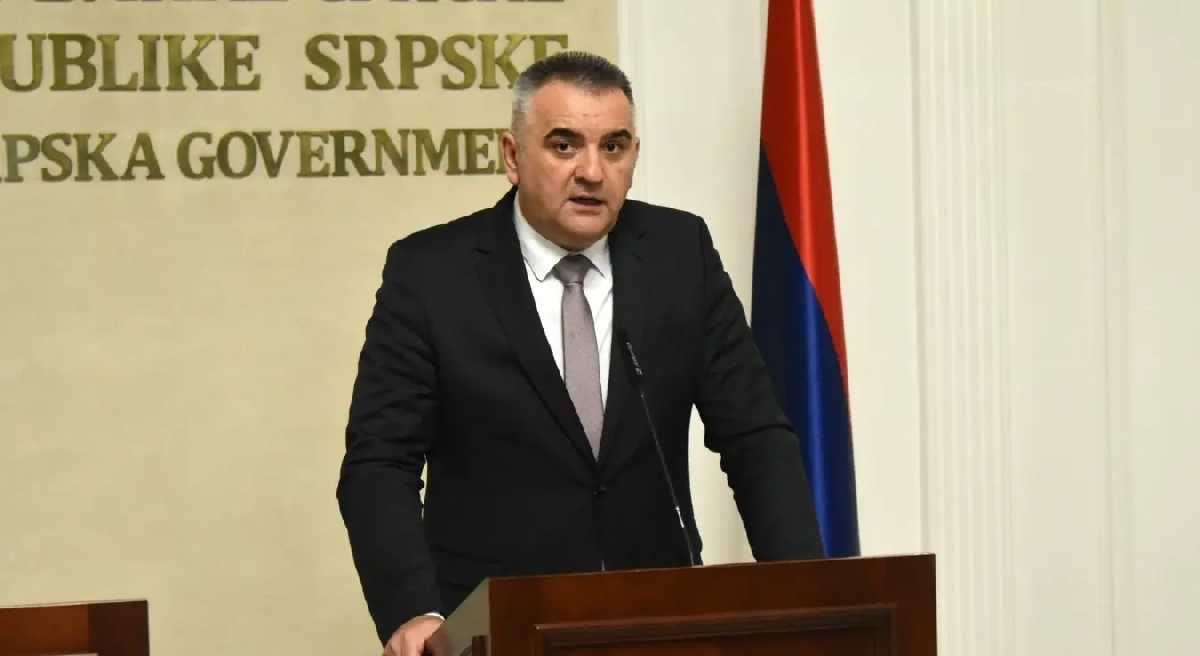 Minić stao na stranu Ljubiše Petrovića