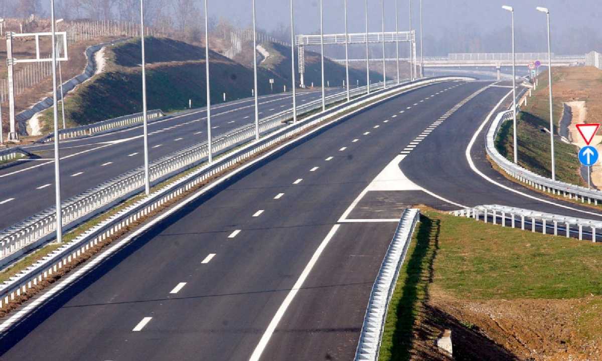 Oprez na auto-putu Gradiška-Banjaluka: Pet dana traje ispitivanje kolovoza