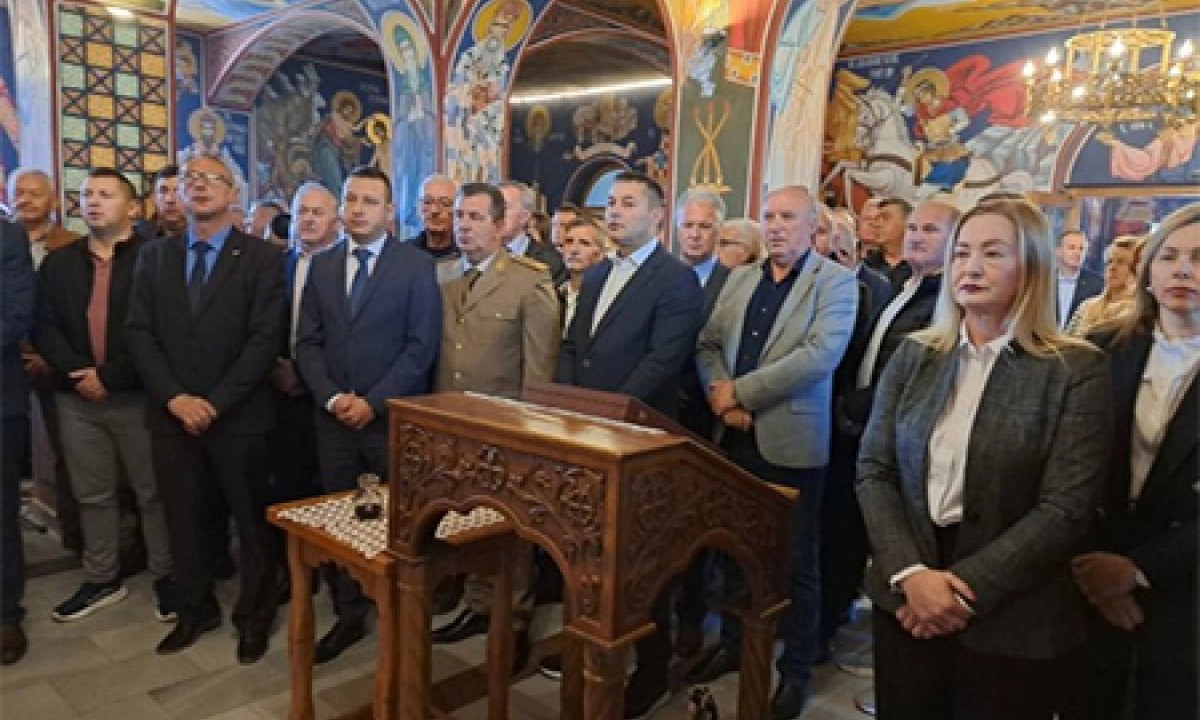 Sjećanje na užasan zločin: Počeo pomen stradalima u Dobrovoljačkoj ulici
