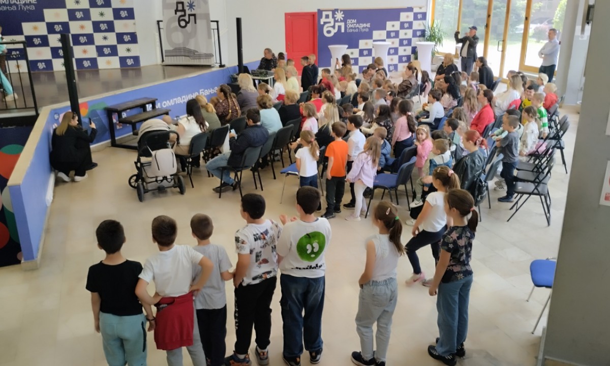 Mališani u centru pažnje: Banjaluka obilježila Dan porodice (Foto)