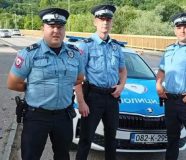 policija