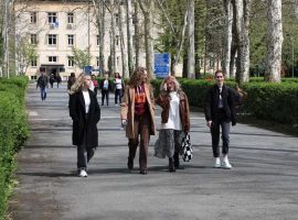 Studenti