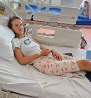 Šesnaestogodišnja djevojčica