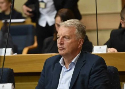 Nedeljku Glamočaku